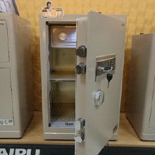辦公用品與保險柜采購指南 艾譜保險柜價格、批發與廠家全解析